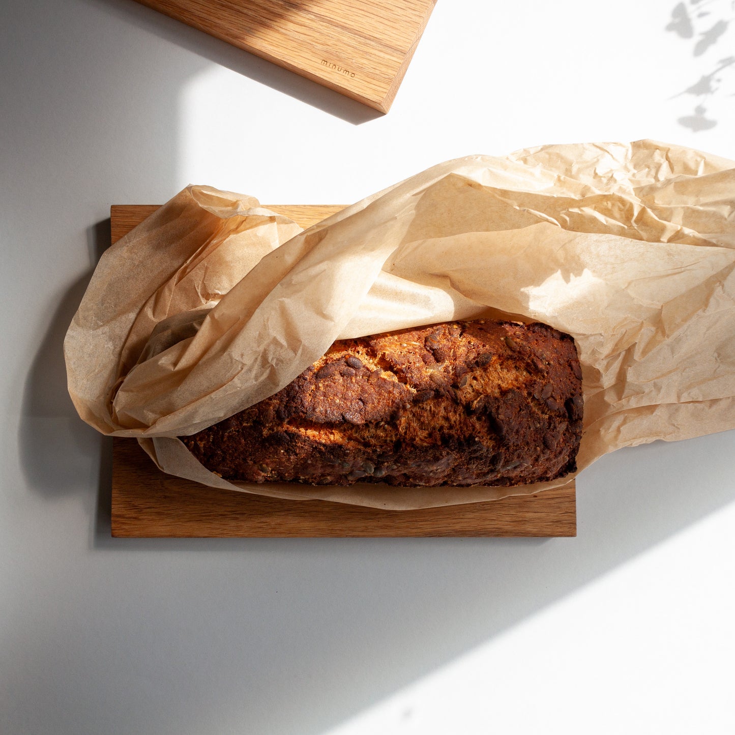 FOLD (L) serving & cutting board from Oak .