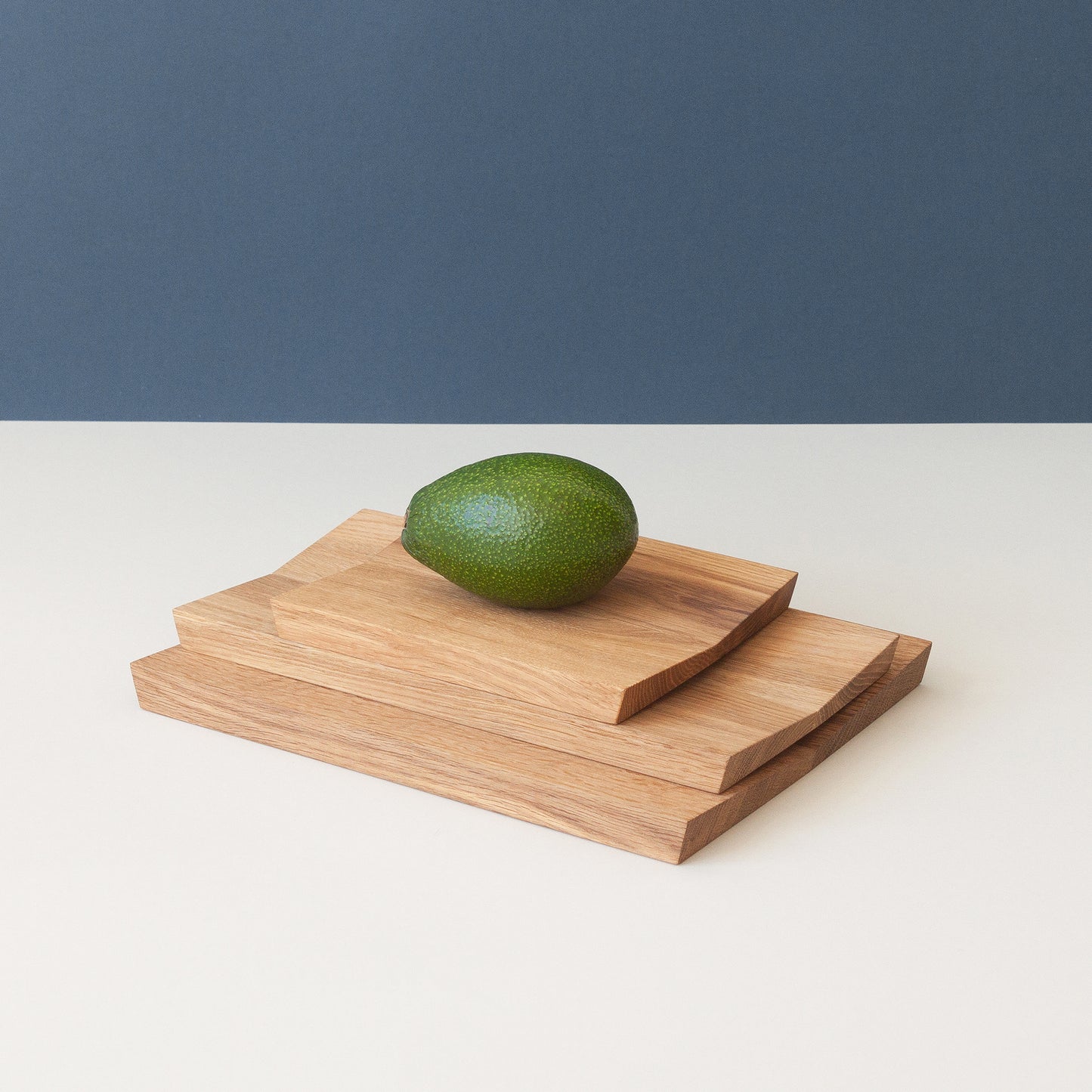 FOLD (L) serving & cutting board from Oak .